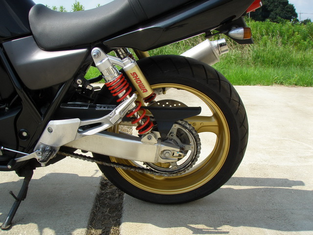 Купить мотоцикл Honda CB400SFV-2 2003 фото 15